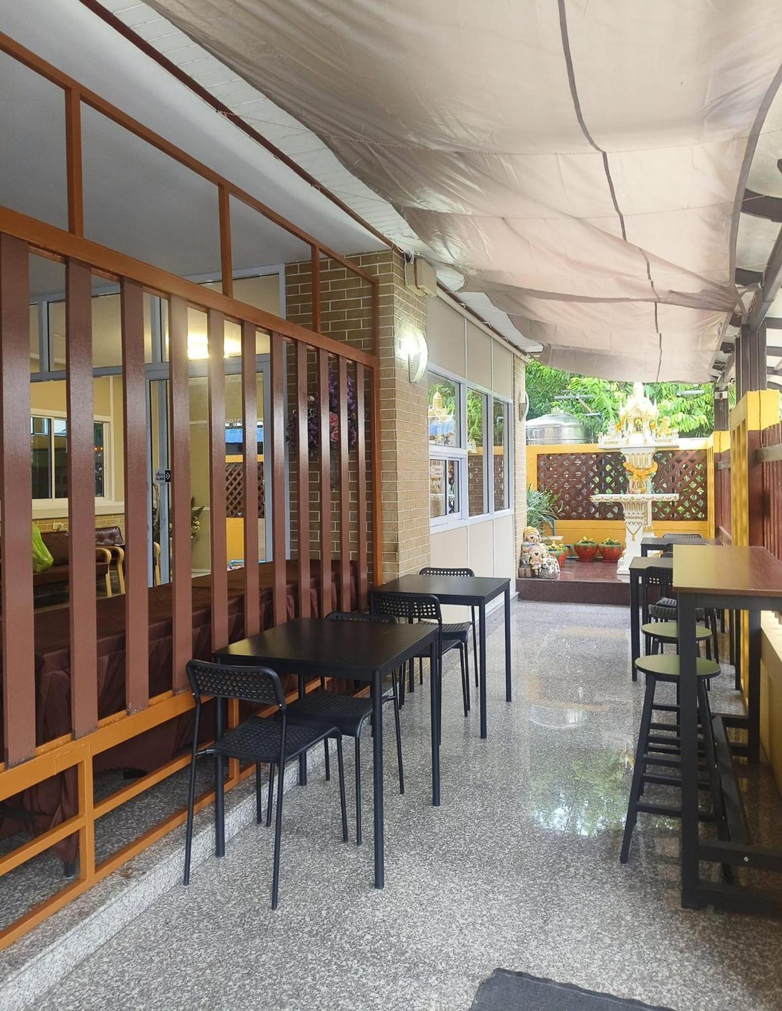 Jt Place Buriram Buri Ram Exterior foto