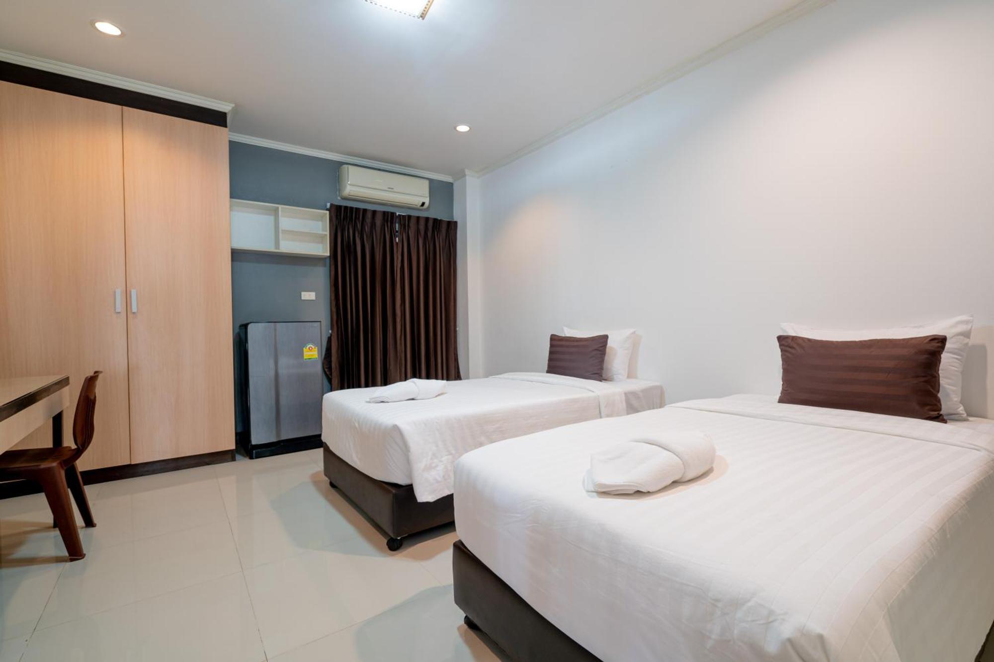 Jt Place Buriram Buri Ram Exterior foto
